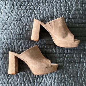 JEFFREY CAMBELL SIZE 9.5 MULES
